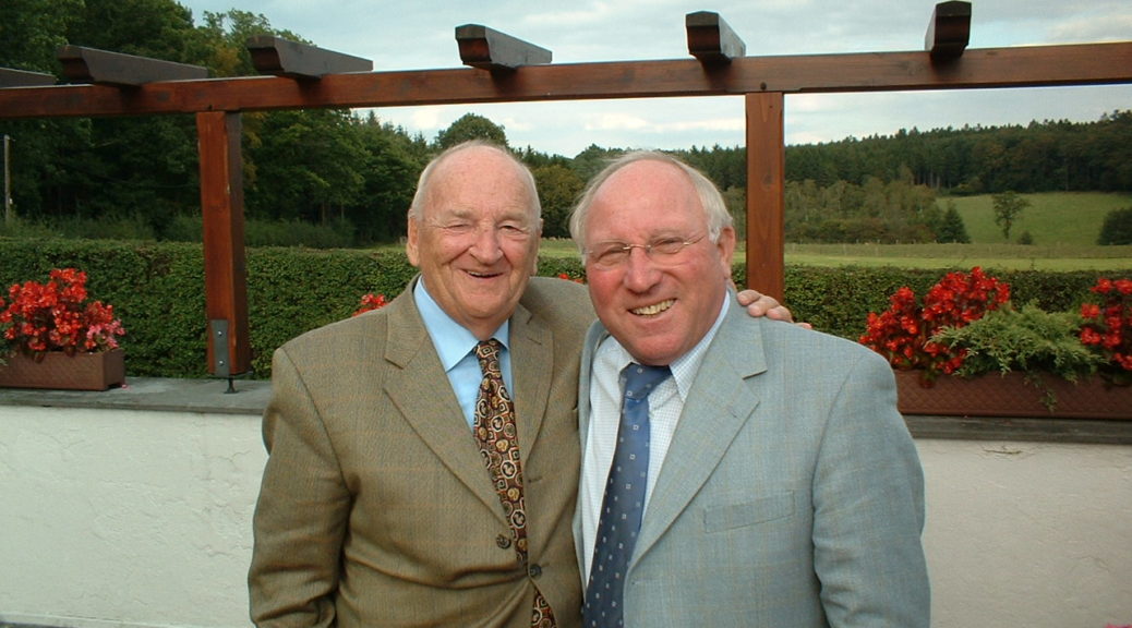 Egidius Braun und Uwe Seeler. Foto: Bernd Mathieu