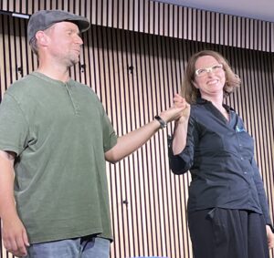Maren Dupot, verantwortlich für die äußert gelungene Inszenierung, und Tobias Steffen.